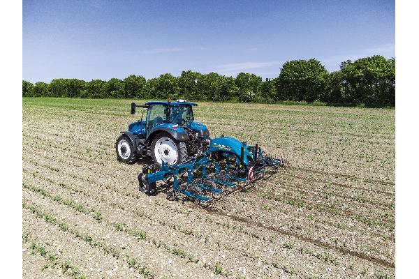 New Holland amplía su gama de cultivadores con el modelo SRC SmartSteerTM, dotado de sistema de autoguiado con cámara